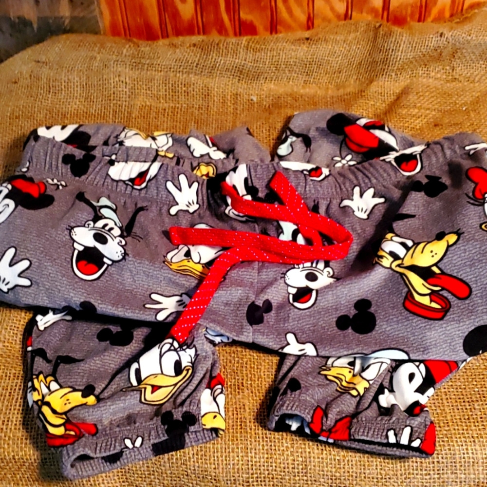 Disney new never worn sleeping pajamas